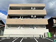 高安駅より徒歩12分 新築 3階建の賃貸物件
