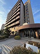 吉田駅より徒歩6分 4階 築31年の賃貸物件