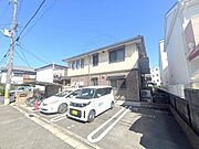 長瀬駅より徒歩5分 1階 築18年10ヶ月の賃貸物件
