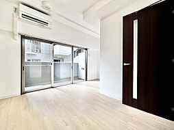 名古屋市営名城線 久屋大通駅 徒歩6分の賃貸マンション 8階ワンルームのリビング/ダイニング