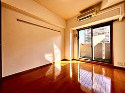 名古屋市営桜通線 高岳駅 徒歩1分の賃貸マンション 3階1Kのリビング/ダイニング