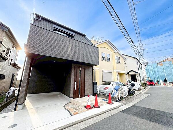 空を広く感じる。緑が多いゆったり感のある安心の住環境です！！潤いのある環境でホッと生活できそうです！おしゃれな雰囲気や自然の潤いがあり、親しみやすさと個性を！街に新たな価値をもたらし続けてくれます！