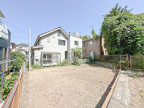 空を広く感じる。緑が多いゆったり感のある安心の住環境です！！潤いのある環境でホッと生活できそうです！おしゃれな雰囲気や自然の潤いがあり、親しみやすさと個性を！街に新たな価値をもたらし続けてくれます！