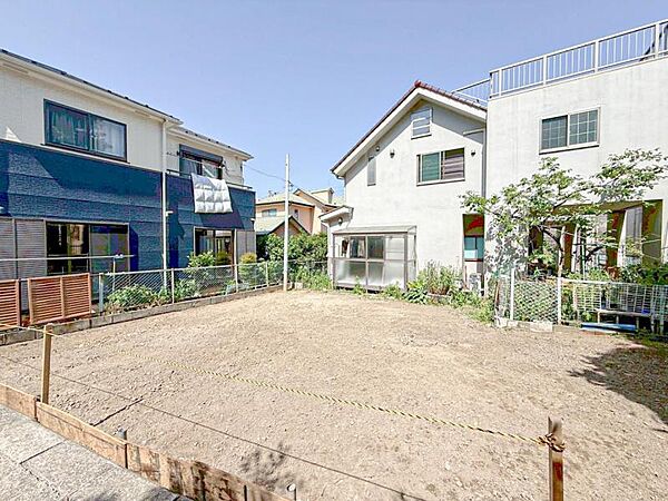 自慢したくなるマイホーム！流行に左右されない上質な佇まい！！　満たされる時間をじっくり堪能できそうです　洗練されたものにふれることでもっともっと『おうちじかん』が充実したものになるでしょう！