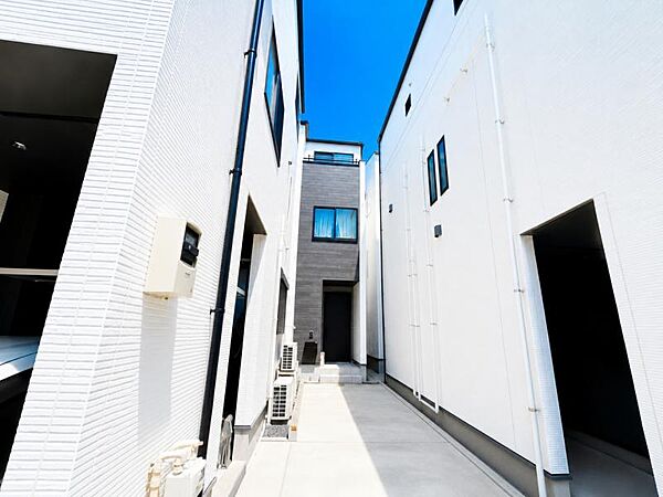 月日が経つ事で「近くにあるもの」から「家の財産」となります。生活の本拠地となり新しい生活の始まり！！家族の笑顔溢れるお家は帰るのが楽しみになりそうですね。そんな未来を描く生活はこの物件から始まります！