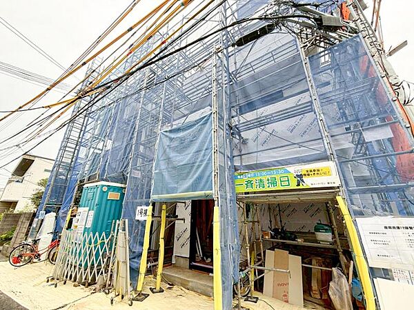 陽射しと心地よい風が自慢の立地！新鮮な空気と光が広がる空間！生活を豊かにする大切なファクターです！　快適な住居がもたらす洗練された充足は生活に満足をあたえ、本当の豊かさを感じることができるでしょう！