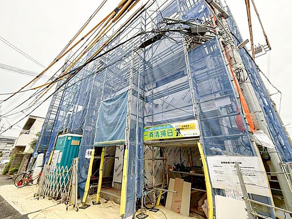 毎日のお散歩も楽しく緑に恵まれた静かな住環境となります！！！伸び伸びスローライフを叶えてくれる物件！自然豊富な季節の移ろいを身近に感じられる環境は空間に彩りを添えておしゃれな住空間を作り上げます！