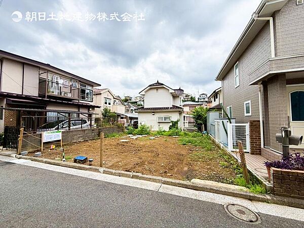 空を広く感じる。緑が多いゆったり感のある安心の住環境です！！潤いのある環境でホッと生活できそうです！おしゃれな雰囲気や自然の潤いがあり、親しみやすさと個性を！街に新たな価値をもたらし続けてくれます！