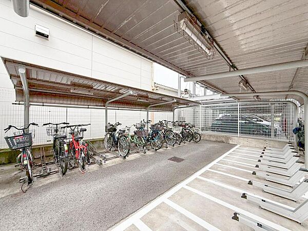 ～共用部の駐輪場～