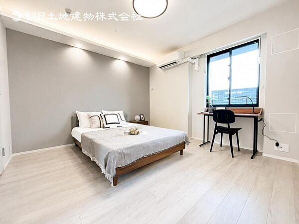 居室はひとり時間を過ごせる安らげるお部屋として活用できます！収納スペースあり！荷物が多くても十分！ベッドや勉強机、テレビなどを置きたい場合におすすめ！！過ごす時間が長くてもゆったり過ごせそうですね！