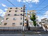 外観：空を広く感じる。緑が多いゆったり感のある安心の住環境です！！潤いのある環境でホッと生活できそうです！おしゃれな雰囲気や自然の潤いがあり、親しみやすさと個性を！街に新たな価値をもたらし続けてくれます！