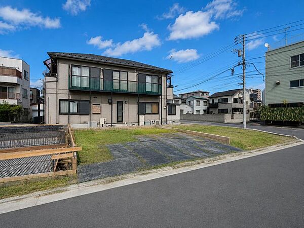 【外観】周辺にもきれいな家が立ち並びきれいで静かな住宅地です。清潔感のあるデザインになります！