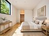 室内：穏やかな寛ぎあじわえるお部屋では有意義な時間がつくれます！大きな窓からと陽光が注がれる明るい空間！光もアクセントの一つとして。一人時間も充実したものにできるプライベートルームは日々を豊かにします！！※