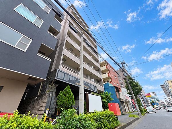 自慢したくなるマイホーム！流行に左右されない上質な佇まい！！　満たされる時間をじっくり堪能できそうです　洗練されたものにふれることでもっともっと『おうちじかん』が充実したものになるでしょう！