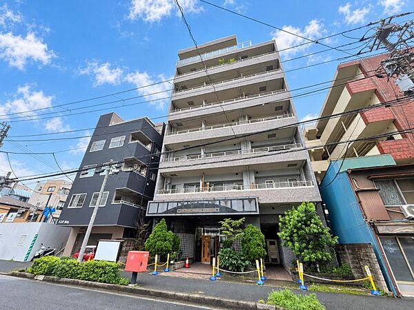 閑静な住宅地の立地の為、気持ちよく過ごすことが出来そうです！やさしい陽とやわらかな風が生活を彩ります　ゆとりがあり、心地よく落ち着いて過ごせる日常は次世代にもつなげていきたい大切な資産です！