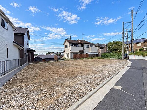 月日が経つ事で「近くにあるもの」から「家の財産」となります。生活の本拠地となり新しい生活の始まり！！家族の笑顔溢れるお家は帰るのが楽しみになりそうですね。そんな未来を描く生活はこの物件から始まります！