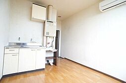 聚秀館（住居） 2階ワンルームのリビング/ダイニング