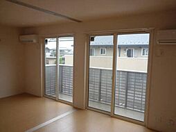 ブライトグローブ　　Ｎ 2階2DKのリビング/ダイニング