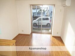 豊岡メゾネット 1階2LDKのリビング/ダイニング