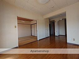 井上マンション 1階2LDKのリビング/ダイニング