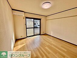 アヴァンセII 1階1Kのリビング/ダイニング