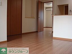 シャトー・カルム 1階1LDKのリビング/ダイニング