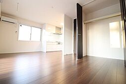 グランメゾン朝倉 1階ワンルームのリビング/ダイニング