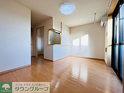 友 1階1LDKのリビング/ダイニング