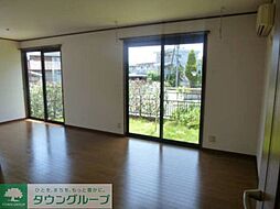 双葉町貸住宅 2階4SLDKのリビング/ダイニング