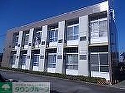 レオパレスイースト