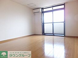 レオパレスＳＵＮＴＲＡＰ 1階1Kのリビング/ダイニング