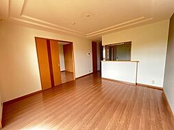 アプリコット 1階2LDKのリビング/ダイニング