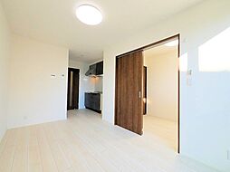 ディアコートII　B 105 1階1LDKのリビング/ダイニング