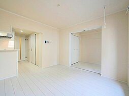 クリスタル 102 1階1LDKのリビング/ダイニング