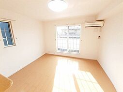 ネイヴ　グレアII 201 2階1LDKのリビング/ダイニング