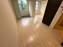 Ｓｐｉｃａ（スピカ） 202 2階1LDKのリビング/ダイニング