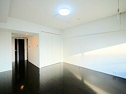 Ｌａ　Ｄｏｕｃｅｕｒ榴ヶ岡 812 8階ワンルームのリビング/ダイニング