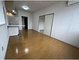 レモンハウス 204 2階1LDKのリビング/ダイニング