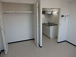 フォートレジデンス元寺小路 402 4階ワンルームのリビング/ダイニング