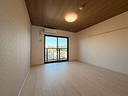 プレシャス川内 203 2階1Kのリビング/ダイニング