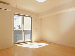 ピースリー 101 1階ワンルームのリビング/ダイニング