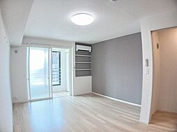 ドミール 202 2階ワンルームのリビング/ダイニング