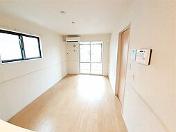 ソレイユＫ 102 1階1LDKのリビング/ダイニング