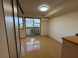 ローズガーデン　Ｄ 102 1階1DKのリビング/ダイニング