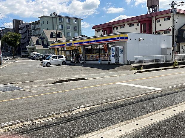 ミニストップ 上白水店（1138m）