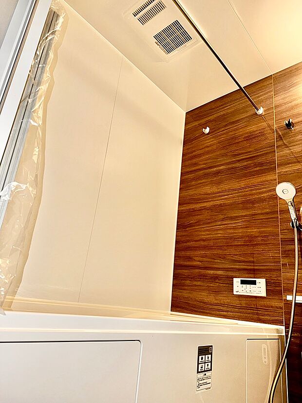 浴室乾燥機付きのお風呂です