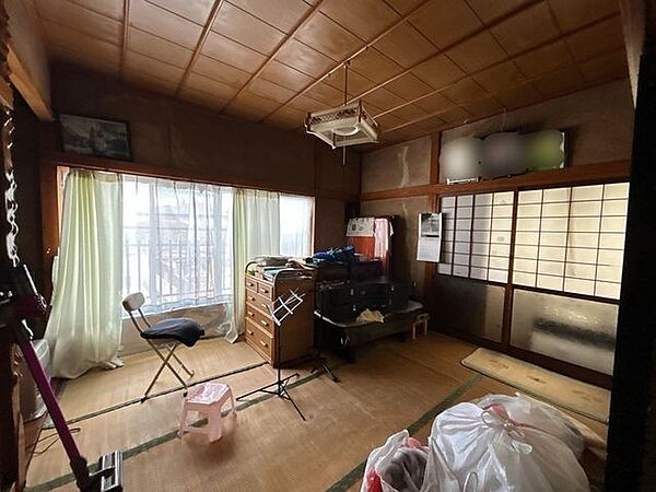 【2F和室2】約6帖