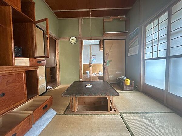 【和室2】約6帖。