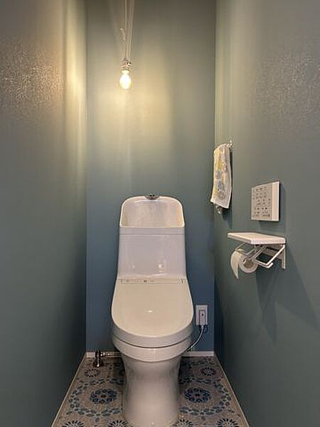 【2階トイレ】水洗トイレは1F2Fの2か所にございます。