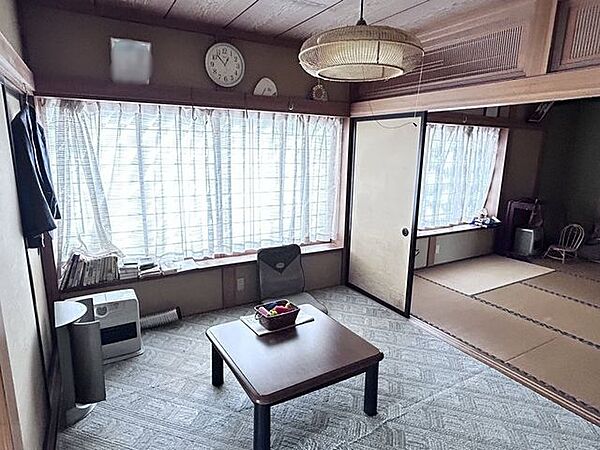 【1階和室】約6帖。
